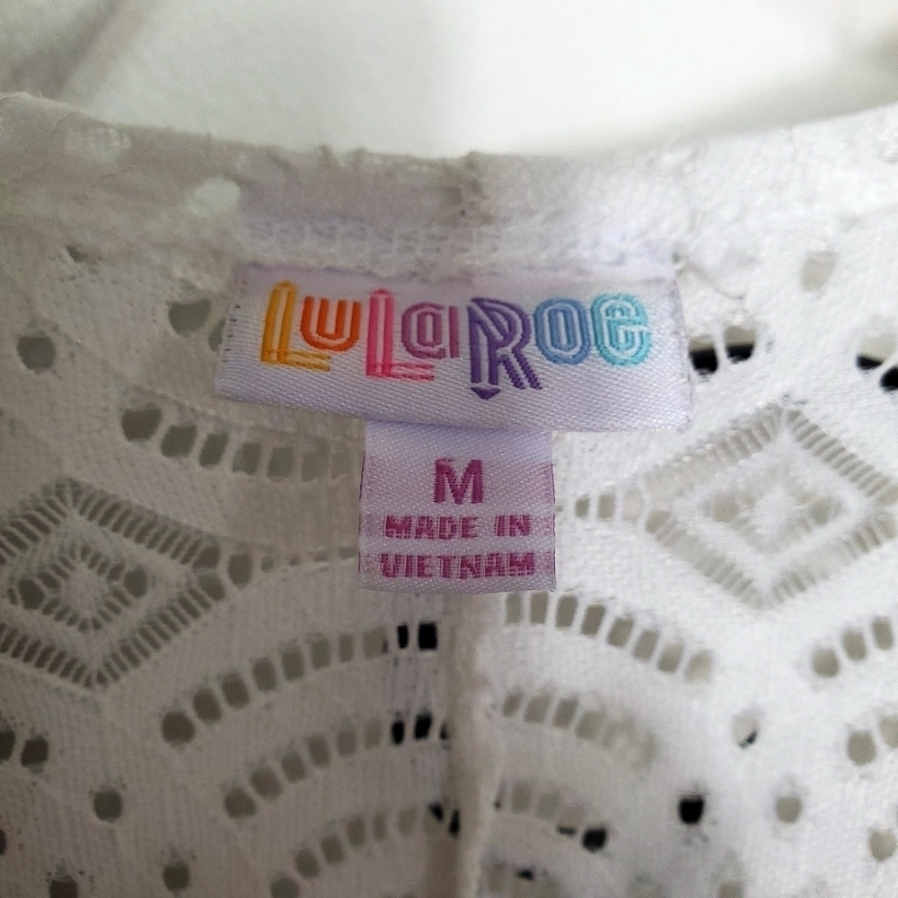 LuLaRoe lacey kimono medium - Picture 8 of 8